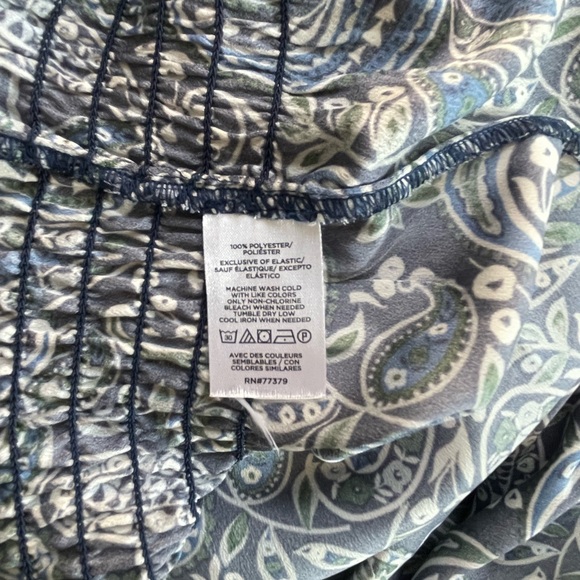 Ann Taylor Factory Top Size Large - Picture 4 of 4